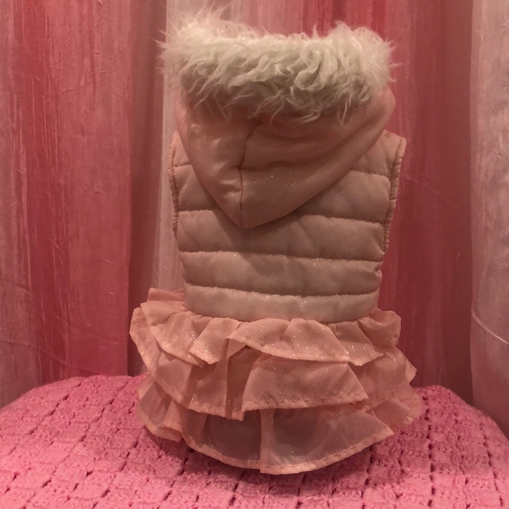 Pink Vest - Picture 2 of 2